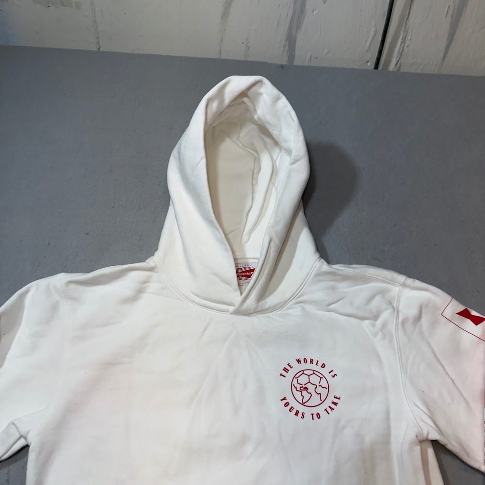 Budweiser The World Is Yours To Take‎ Soccer Graphic Hoodie White Mens Medium